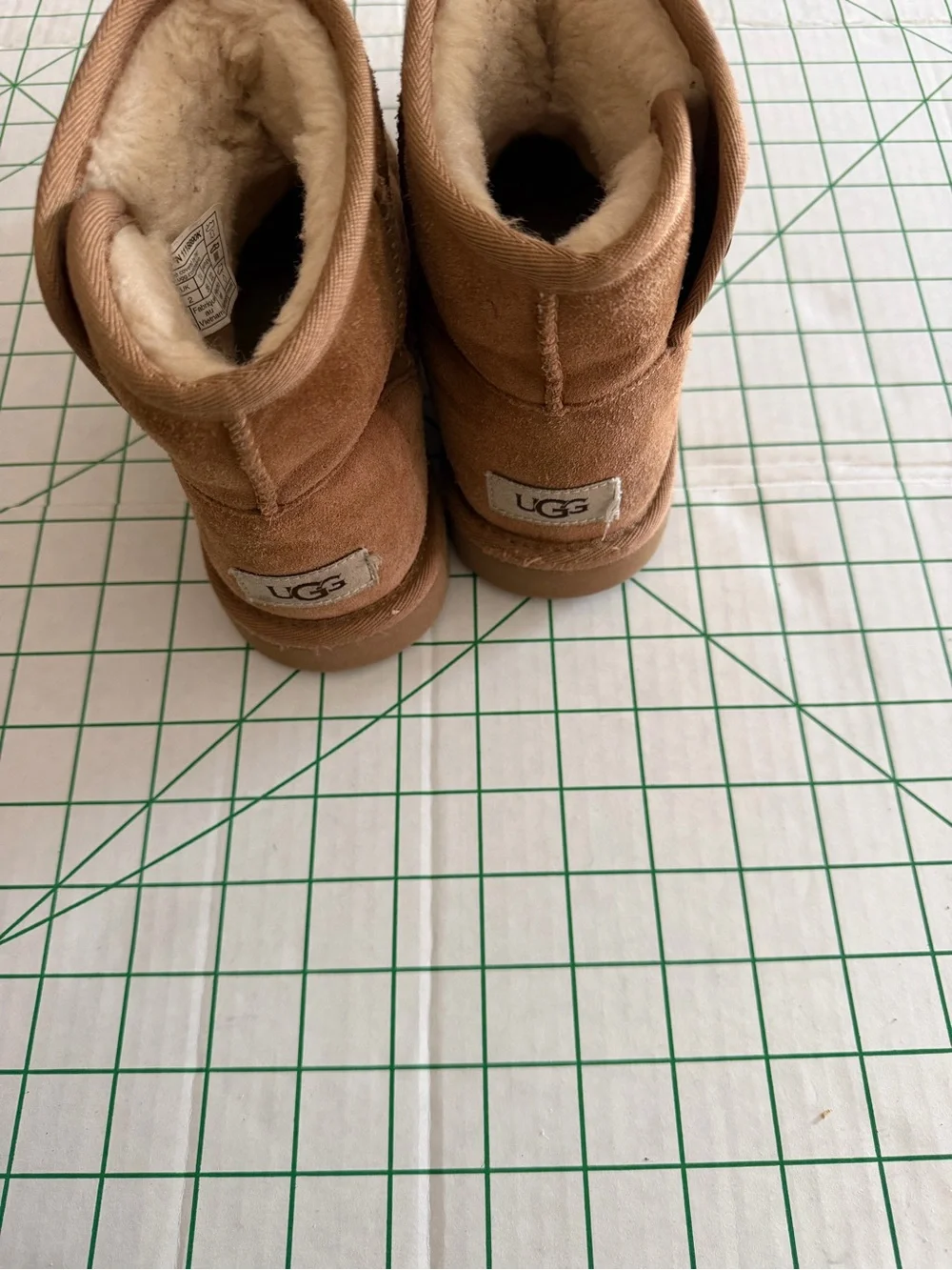 UGG Kids Chestnut Suede Shearling Booties